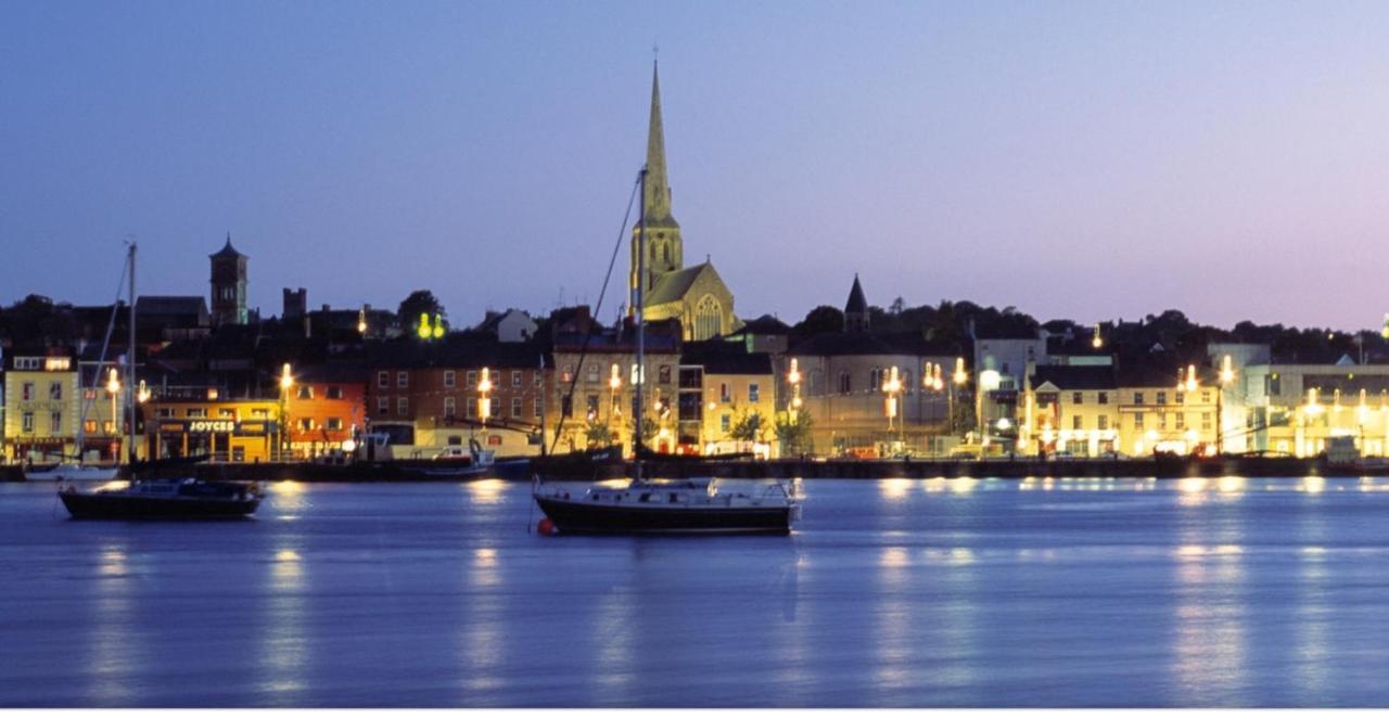Apartment In The Heart Of Wexford Town Kültér fotó